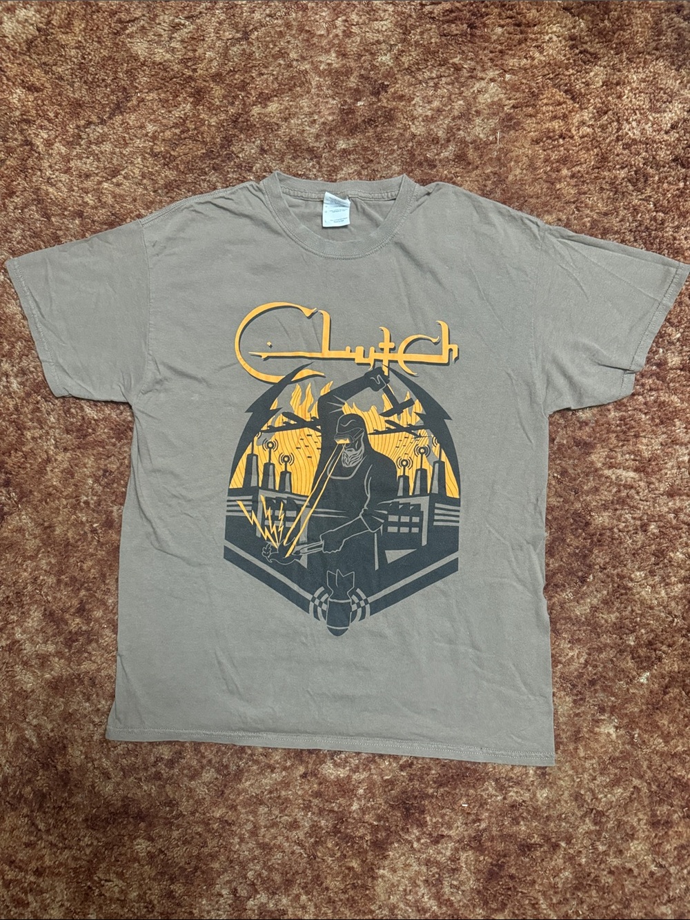 Gildan Brown Clutch Short-Sleeve Tee with Yellow and Dark Gray Band Graphic